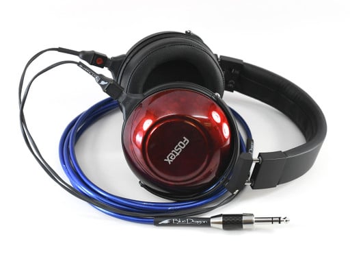 Blue Dragon Premium cable with Fostex TH900 MK2 headphones