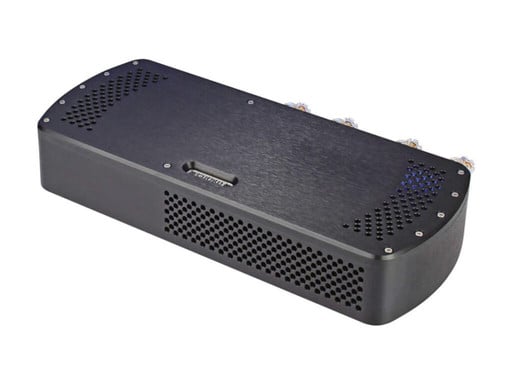ETUDE Amplifier Black (Angled View)